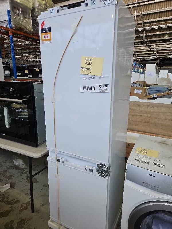 NEW SMEG FULLY INTERGRATED FRIDGE/ BOTTOM MOUNT FREEZER, SRI300BM NO WARRANTY, SOLD AS IS NEW SMEG FULLY INTERGRATED FRIDGE/ BOTTOM MOUNT FREEZER, SRI300BM NO WARRANTY, SOLD AS IS