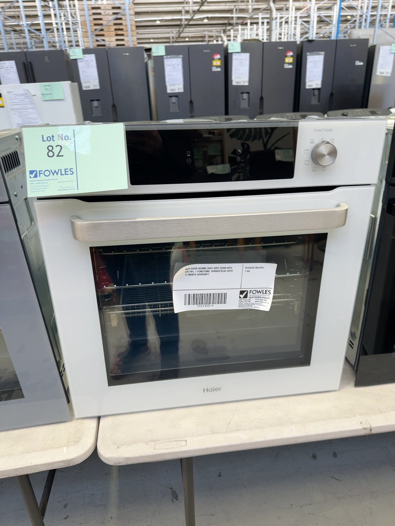 NEW HAIER 600MM LIGHT GREY OVEN WITH AIR FRY, 7 FUNCTIONS, HWO60S7ELG4 WITH 12 MONTH WARRANTY NEW HAIER 600MM LIGHT GREY OVEN WITH AIR FRY, 7 FUNCTIONS, HWO60S7ELG4 WITH 12 MONTH WARRANTY