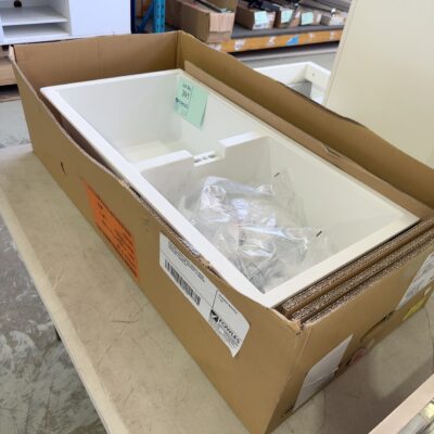 NEW ABEY SHOCK WHITE DOUBLE BOWL UNDER MOUNT SINK, N2000W, 12 MONTH WARRANTY RRP$1784 NEW ABEY SHOCK WHITE DOUBLE BOWL UNDER MOUNT SINK, N2000W, 12 MONTH WARRANTY RRP$1784