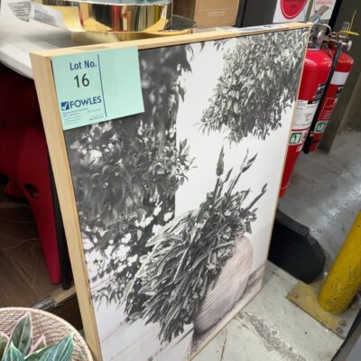 FURNITURE RETAILER CLOSURE - ARTWORK, SOLD AS IS FURNITURE RETAILER CLOSURE - ARTWORK, SOLD AS IS