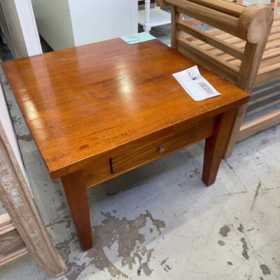 EX STAGING - TIMBER LAMP TABLE, SOLD AS IS EX STAGING - TIMBER LAMP TABLE, SOLD AS IS