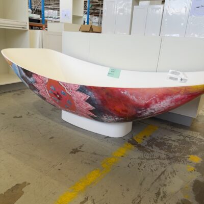 NEW MIRAGE HAMMOCK STONE BATH, FREESTANDING ON PEDESTAL, (PEDESTAL GETS SILICONED TO FLOOR) HAND PAINTED MOTIF ON EXTERIOR, ALABASTER MATTE WHITE INTERIOR, 2000MM X 1000MM
