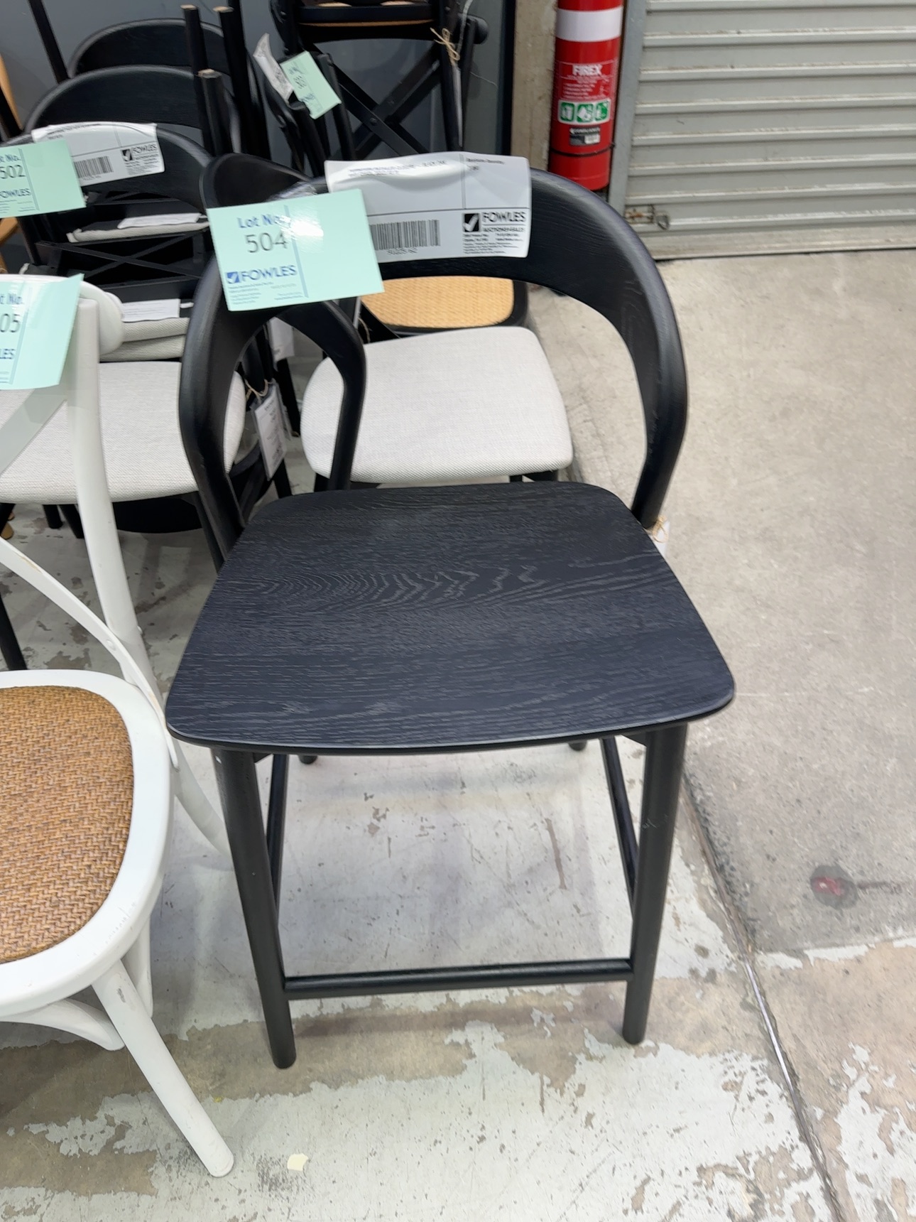 FURNITURE RETAILER CLOSURE - BLACK OAK BAR CHAIR, SOLD AS IS FURNITURE RETAILER CLOSURE - BLACK OAK BAR CHAIR, SOLD AS IS