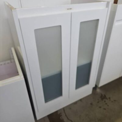 EX DISPLAY 600MM GLOSS WHITE VANITY BASE WITH GLASS DOOR INSERT, NO TOP SUPPLIED, SOLD AS IS EX DISPLAY 600MM GLOSS WHITE VANITY BASE WITH GLASS DOOR INSERT, NO TOP SUPPLIED, SOLD AS IS