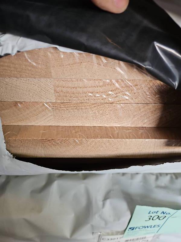 900X33 GLACIAL OAK LAM STANDARD GRADE KD HARDWOOD BENCHTOPS-6/2.4 900X33 GLACIAL OAK LAM STANDARD GRADE KD HARDWOOD BENCHTOPS-6/2.4