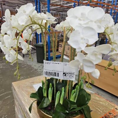 EX STAGING FAUX FLOWER ARRANGEMENT IN POT, SOLD AS IS EX STAGING FAUX FLOWER ARRANGEMENT IN POT, SOLD AS IS