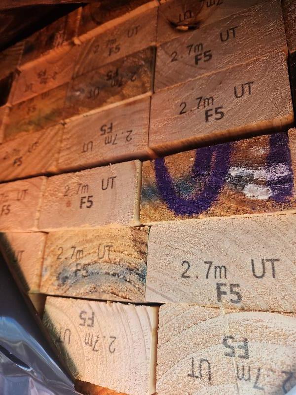 90X45 F5 PINE-80/2.7 90X45 F5 PINE-80/2.7