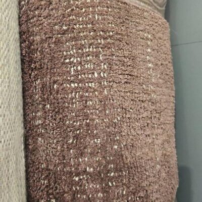 FURNITURE RETAILER CLOSURE - COLORADO SOUFFLE 200X290 RUG, SOLD AS IS FURNITURE RETAILER CLOSURE - COLORADO SOUFFLE 200X290 RUG, SOLD AS IS