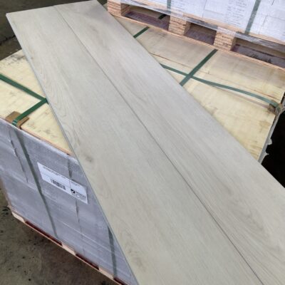 1524X228MM OZ HYBRID FLOORING- COLOUR LS601 (76 BOXES OF 1.7419M2)