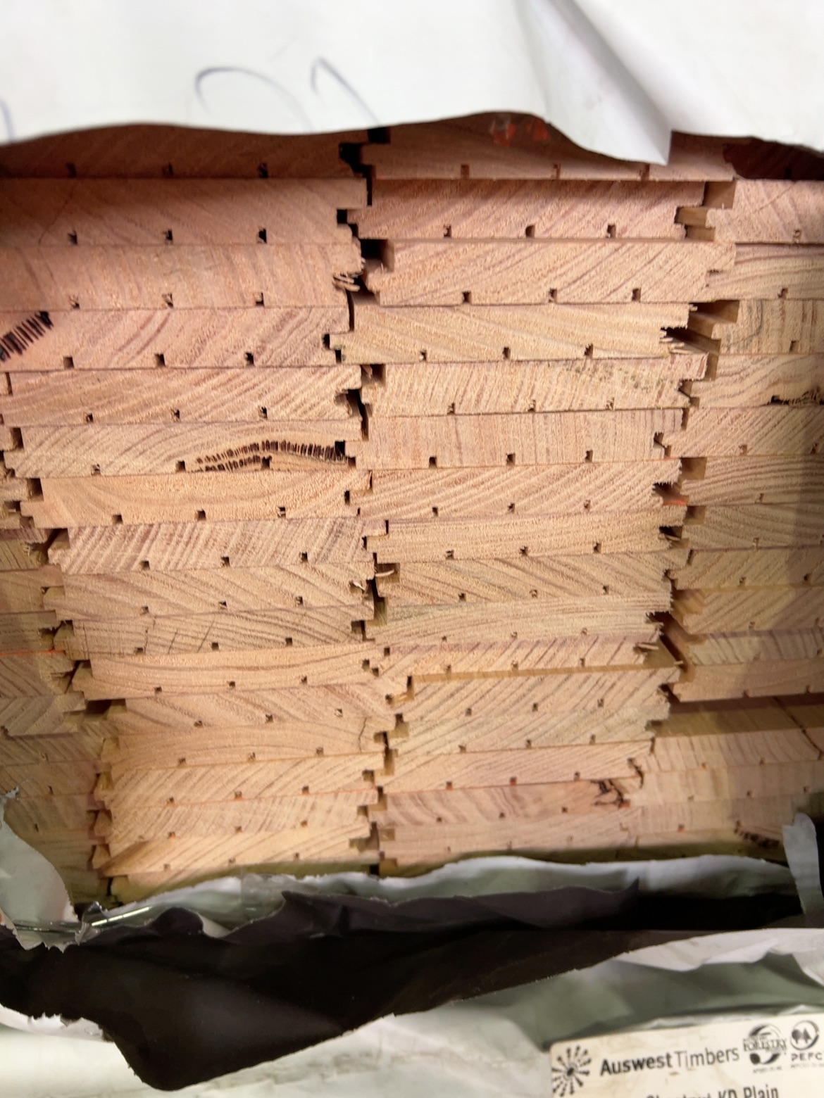 85X14 SOUTHERN ASH SELECT GRADE OVERLAY FLOORING 85X14 SOUTHERN ASH SELECT GRADE OVERLAY FLOORING