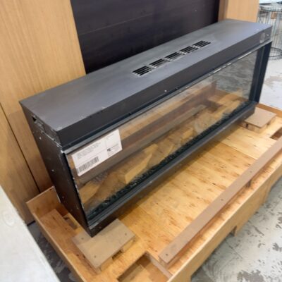 RINNAI ES1300 ELECTRIC LOG FIREPLACE, UNIQUE TRILIGHT TECHNOLOGY, INSTANT HEAT & HYPER REALISTIC FLAME PATTERN RRP$3363 , 12 MONTH WARRANTY