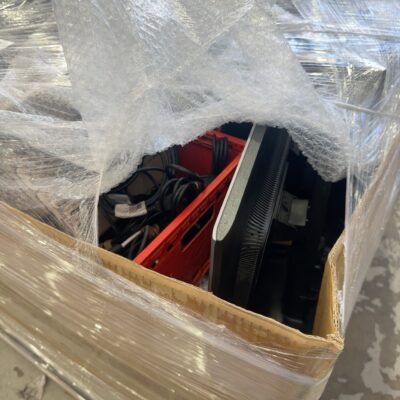 PALLET OF SECONDHAND COMPUTOR MONITORS, WORKING CONDITION, SOLD AS IS NO WARRANTY