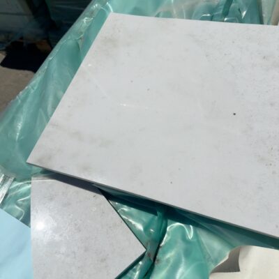 600X600 PORCERLAIN LEA DREAMING STATUARIO ITALIAN MADE TILES (32 BOXES OF 4 TLES PER PALLET)