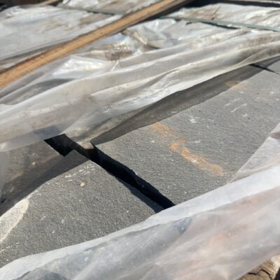 PALLET OF NATURAL BLUESTONE PITCHERS (RECLAIMED)- IDEAL FOR GARDEN PATHS, RETAINING WALLS, STAIR TREADS, ETC 300MM X 200MM X 150MM, APPROX 2.7M2 PER PALLET