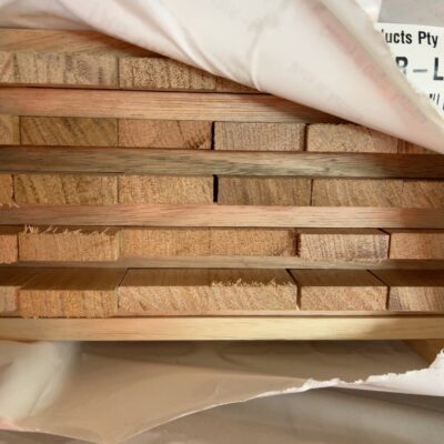 40X12 TAS OAK DAR SELECT GRADE KD HARDWOOD SHORTS