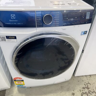 ELECTROLUX EWF1041R9WB 10KG FRONT LOAD WASHING MACHINE WIHT AUTODOSE, WIFI ENABLED WITH 5 STAR ENERGY & 4.5 WATER, WOOL CERTIFIED, INVERTER MOTOR WITH 12 MONTH WARRANTY