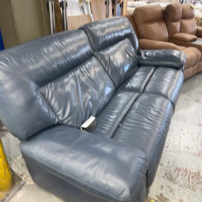 EX DISPLAY DOUGLAS NAVY BLUE LEATHER 3 SEATER COUCH SOLD AS IS EX DISPLAY DOUGLAS NAVY BLUE LEATHER 3 SEATER COUCH SOLD AS IS