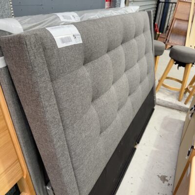 EX DISPLAY HOWARD KING SIZE DARK GREY UPHOLSTERED BEDHEAD ONLY, SOLD AS IS EX DISPLAY HOWARD KING SIZE DARK GREY UPHOLSTERED BEDHEAD ONLY, SOLD AS IS