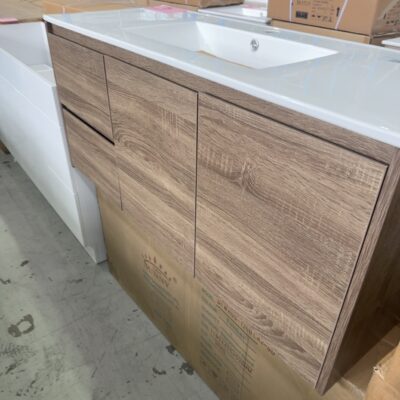 NEW 1200MM OAK LAMINATE WALL HUNG VANITY WITH WHITE CERAMIC VANITY TOP SYWH05-1200 & UV31-1200