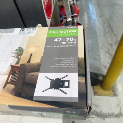 NEW SANUS F180C-B2, FULL MOTION TV WALL MOUNT, EXTENDS TO 38CM, SWIVEL 60 DEGREE, FITS MOST FLAT PANEL TV 47" TO 70", RRP$199