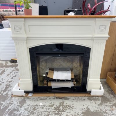 EX DISPLAY DIMPLEX WINDLESHAM REVILLUSION ELECTRIC FIREPLACE, 1410MM WIDE, WHITE WITH TIMBER TOP, RRP$2799, 3 MONTH WARRANTY EX DISPLAY DIMPLEX WINDLESHAM REVILLUSION ELECTRIC FIREPLACE, 1410MM WIDE, WHITE WITH TIMBER TOP, RRP$2799, 3 MONTH WARRANTY