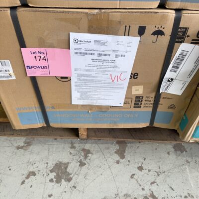 WESTINGHOUSE WWH39CWA 3.9KW COOLING ONLY WINDOW OR WALL AIR CONDTIONER, 12 MONTH WARRANTY