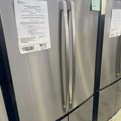 WESTINGHOUSE WQE6000SB S/STEEL FRENCH DOOR FRIDGE WITH DOULE DOOR FREEZER, 896MM WIDE TO FIT 900MM CAVITY, FINGERPRINT RESISTANT, LARGE INTERIOR, 12 MONTH WARRANTY