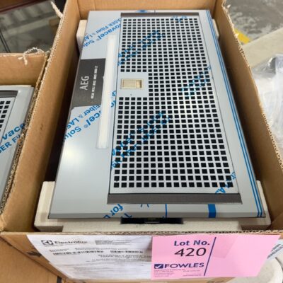 AEG DGE7670HB 52CM INTEGRATED RANGEHOOD WITH LED STRIP LIGHTING, DARK S/STEEL, VERY QUIET EXTRACTION, 3 SPEEDS, HOB2HOOD FUNCTION, 24 MONTH WARRANTY RRP$1599