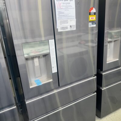 ELECTROLUX EHE6899BA 609 LITRE, DARK S/STEEL FRENCH DOOR FRIDGE WITH FULLY CONVERTIBLE ENTERTAINERS DRAWERS THAT CAN BE ADJUSTED FROM -23 TO 7 DEGREE, WITH ICE & WATER, 12 MONTH WARRANTY RRP$3277