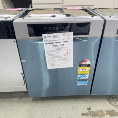 AEG 600MM DISHWASHER FFE73600PM S/STEEL, WITH 8 PROGRAMS, MAXIFLEX CUTLERY DRAWER & PROCLEAN SATELLITE SPRAY ARM, 15 PLACE SETTINGS RRP$1899, 24 MONTH WARRANTY AEG 600MM DISHWASHER FFE73600PM S/STEEL, WITH 8 PROGRAMS, MAXIFLEX CUTLERY DRAWER & PROCLEAN SATELLITE SPRAY ARM, 15 PLACE SETTINGS RRP$1899, 24 MONTH WARRANTY