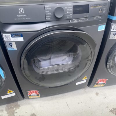 ELECTROLUX EDH903R7SC 9KG ULTIMATE CARE 700 HEAT PUMP DRYER, WIFI ENABLE, ADVANCED 3DSENSE TECHNOLOGY WITH 12 MONTH WARRANTY RRP$1599