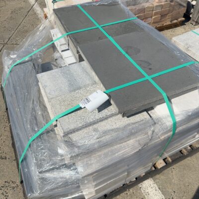 PALLET OF MIXED PAVERS