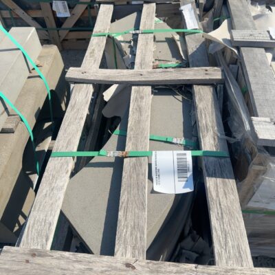 PALLET OF BLUESTONE CURVED BLOCKS 429 X 121 X 100MM, 5 PCS