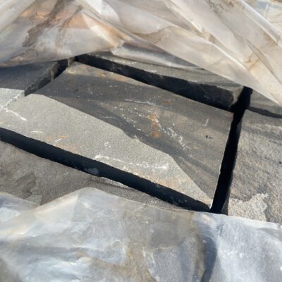 PALLET OF NATURAL BLUESTONE PITCHERS (RECLAIMED)- IDEAL FOR GARDEN PATHS, RETAINING WALLS, STAIR TREADS, ETC 300MM X 200MM X 150MM, APPROX 2.7M2 PER PALLET