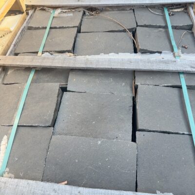 PALLET OF NATURAL BLUESTONE PITCHERS (RECLAIMED)- IDEAL FOR GARDEN PATHS, RETAINING WALLS, STAIR TREADS, ETC 300MM X 200MM X 150MM, APPROX 2.7M2 PER PALLET