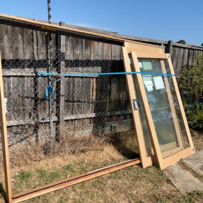 2100X3200 TIMBER SLIDING DOOR UNIT