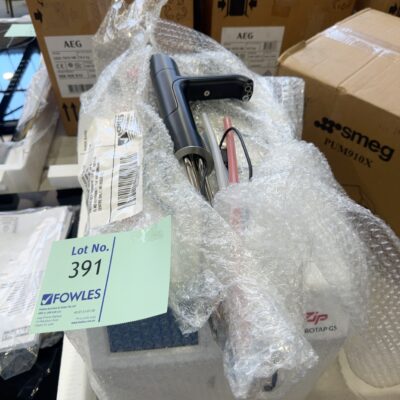 EX DEMO ZIP TAP G5 BC CLASSIC PLUS TAP, MATTE BLACK H55784Z03AU RRP$4999, CHILLED & BOILING WATER, WITH TAP & UNDERBENCH COMMAND CENTRE - SOLD AS IS NO WARRANTY, TAP AND COMMAND CENTRE ONLY, NO HOSES ETC.