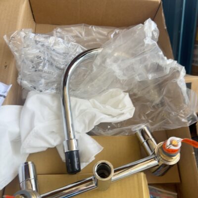 COMMERCIAL LEVER TAP, 1/4 TURN CERAMIC DISC, 200MM SPOUT LENGTH, LEV150402-270, 12 MONTH WARRANTY