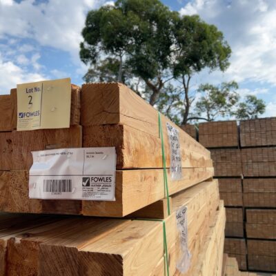 90X90 DAR CYPRESS PINE POSTS-21/2.7