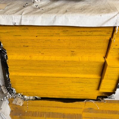 360X63 E13.2 H2S YELLOW COLOUR LVL BEAMS-15/4.8 360X63 E13.2 H2S YELLOW COLOUR LVL BEAMS-15/4.8