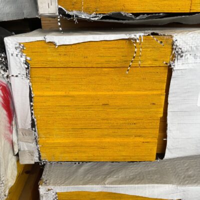 360X63 E13.2 H2S YELLOW COLOUR LVL BEAMS-15/3.6