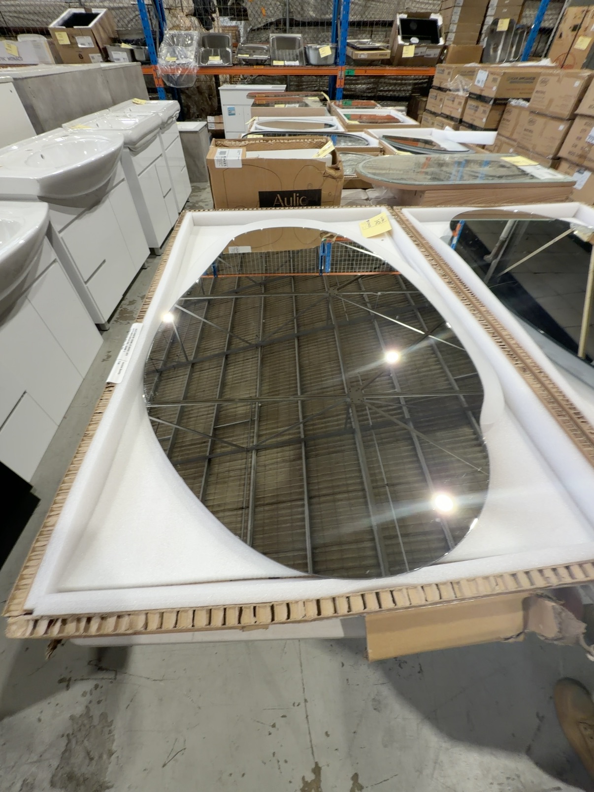 AULIC EVANSTON 1300MM LED MIRROR, WITH MATTE WHITE ACRYLIC EDGE, 1300MM X 763MM RRP$1389 LMEST-1300-MW AULIC EVANSTON 1300MM LED MIRROR, WITH MATTE WHITE ACRYLIC EDGE, 1300MM X 763MM RRP$1389 LMEST-1300-MW