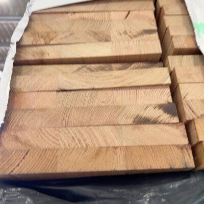 285X33 AUS OAK LAM KD HARDWOOD STAIR TREADS-17/1.2 11/1.1 25/1.0 1/0.9