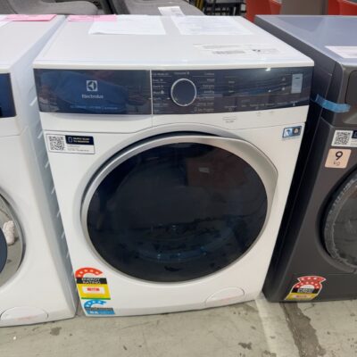 ELECTROLUX EWF1041R9WB 10KG FRONT LOAD WASHING MACHINE WIHT AUTODOSE, WIFI ENABLED WITH 5 STAR ENERGY & 4.5 WATER, WOOL CERTIFIED, INVERTER MOTOR WITH 12 MONTH WARRANTY ELECTROLUX EWF1041R9WB 10KG FRONT LOAD WASHING MACHINE WIHT AUTODOSE, WIFI ENABLED WITH 5 STAR ENERGY & 4.5 WATER, WOOL CERTIFIED, INVERTER MOTOR WITH 12 MONTH WARRANTY