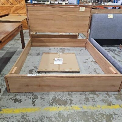 SAMPLE FURNITURE - MILA KING  BEDFRAME, MESSMATE, SOLD AS IS **HAS SOLID BED BASE BUT NO RAILS, WAS MEANT TO BE GASLIFT BUT HAS NO PARTS FOR IT..SOLD AS IS**