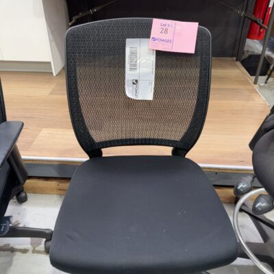 SECOND HAND - OFFICE CHAIR, SOLD AS IS