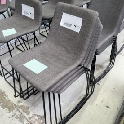 SECOND HAND - GREY CHAIR, SOLD AS IS SECOND HAND - GREY CHAIR, SOLD AS IS