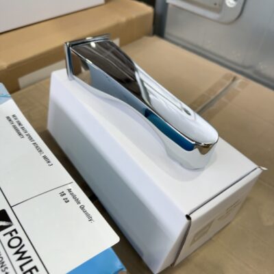 NEW HINO BATH SPOUT BTH3207, WITH 3 MONTH WARRANTY NEW HINO BATH SPOUT BTH3207, WITH 3 MONTH WARRANTY