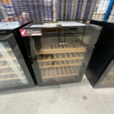 VINTEC VWS050SBB-X WINE CABINET 50 BOTTLE, SINGLE ZONE STABLE TEMPERATURE, TRIPLE GLAZED DOOR WITH ANTI-UV GLASS, LED DIGITAL DISPLAY PANEL, REVERSIBLE DOOR, HUMIDTY RECYCLING SYSTEM, ADJUSTABLE SHELVES, 12 MONTH WARRANTY