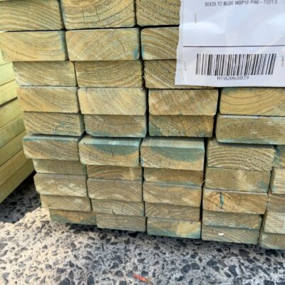 90X35 T2 BLUE MGP10 PINE-112/1.5